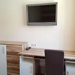 帕拉迪斯佳托酒店
