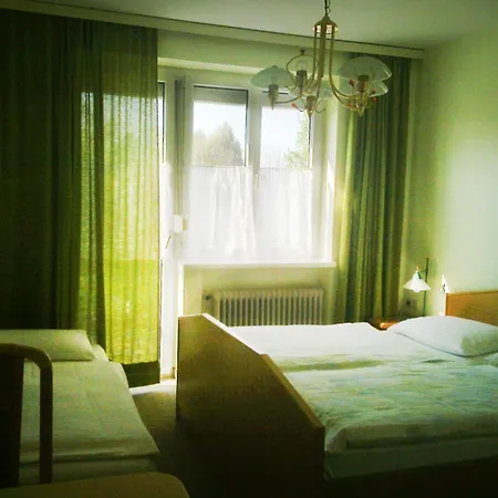 Maison d'hôtes Paradiesgartl Kleinpöchlarn